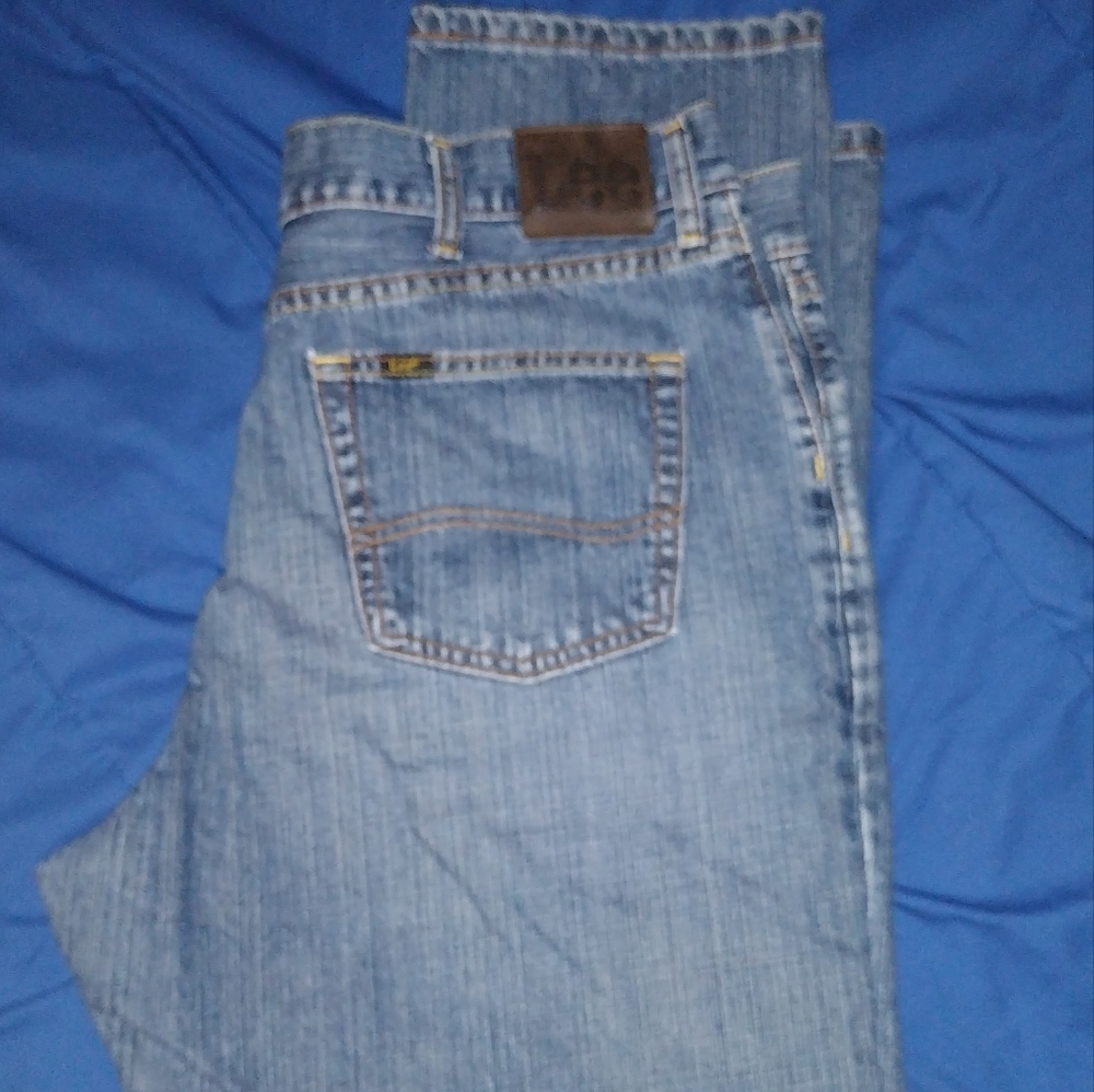 Men's Lee jeans 38x29 Relaxed Fit